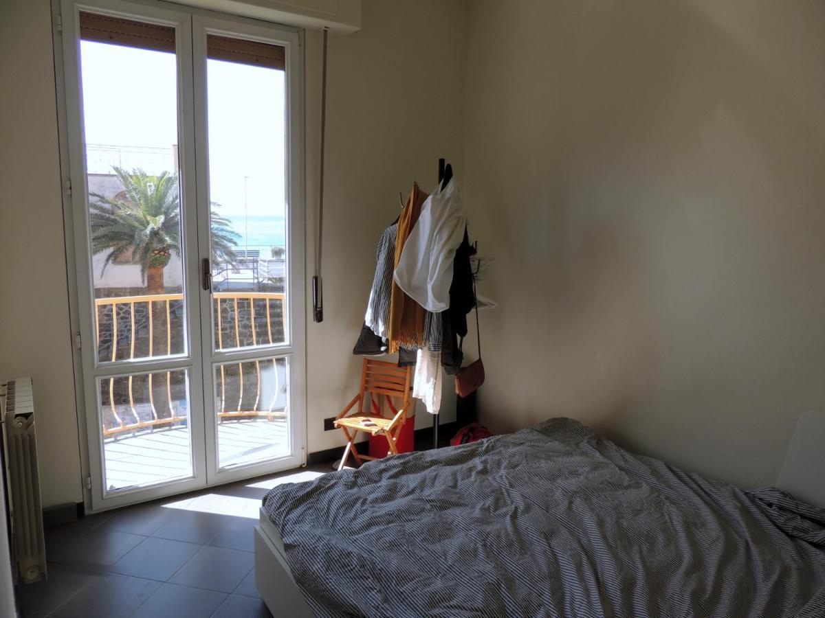 La Porta Delle 5 Terre Trilocali Apartment Бонасола Екстериор снимка