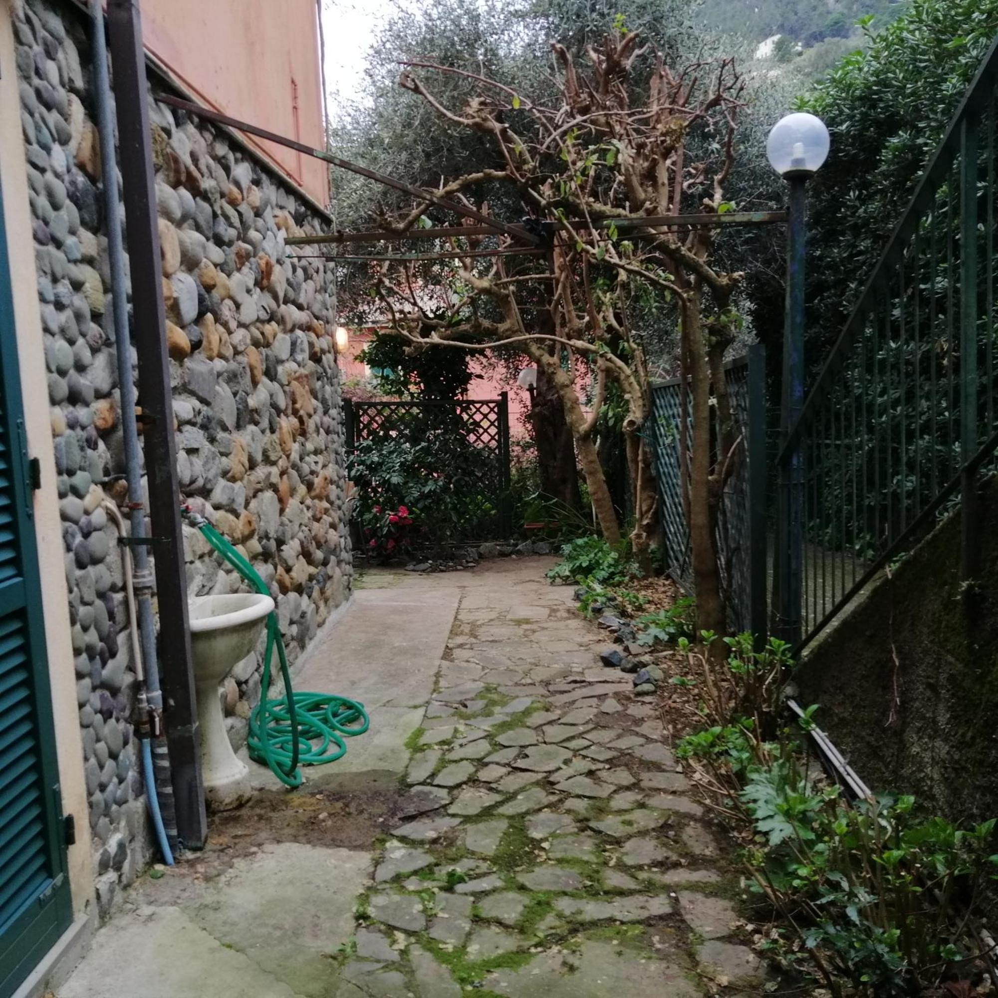 La Porta Delle 5 Terre Trilocali Apartment Бонасола Стая снимка